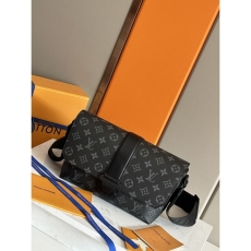 Mens Louis Vuitton Satchel Bags